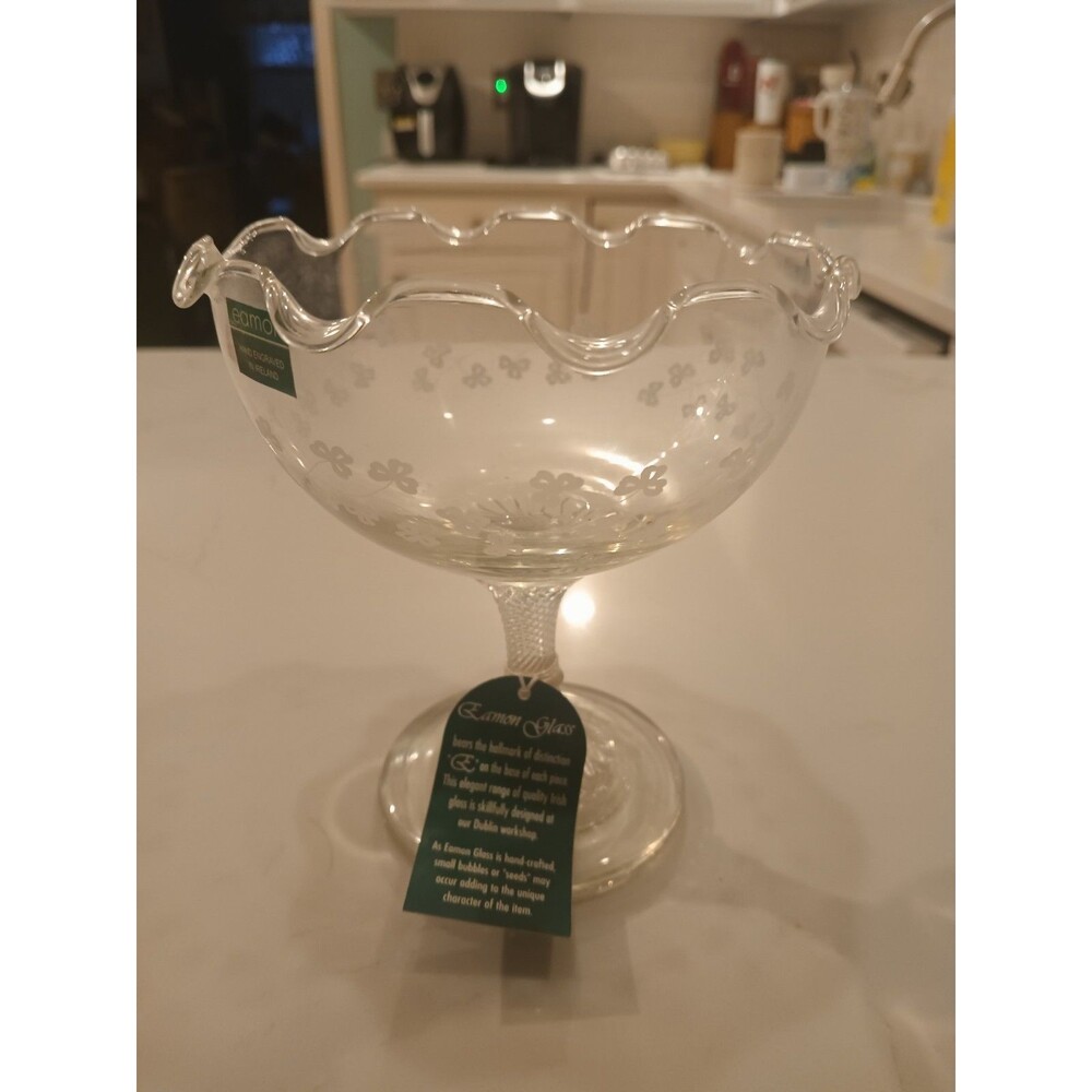 Beautiful Eamon Glass Shamrock Fluted Compote Hand Etched In Ireland Irish